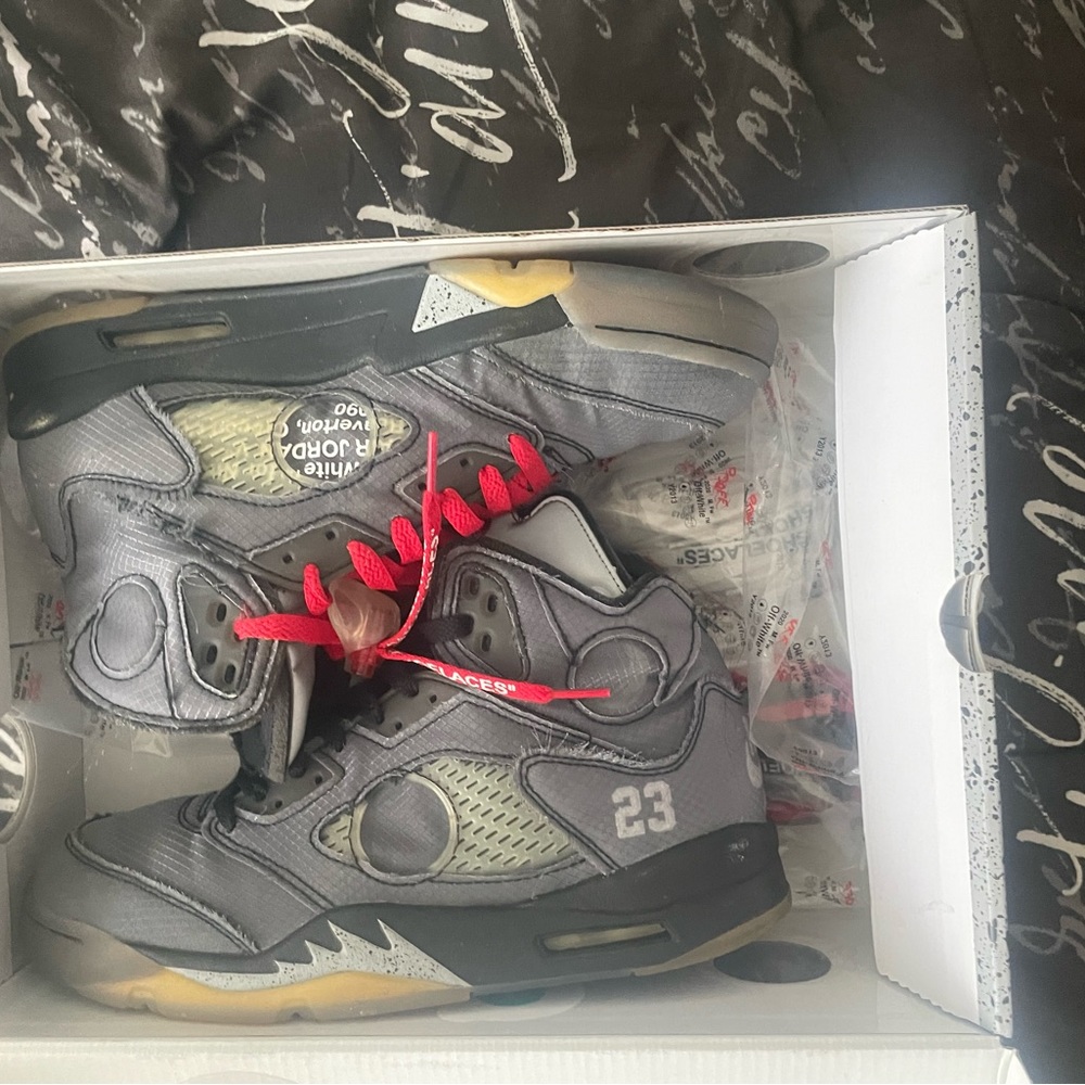 Jordan 5 X Off-White Muslim